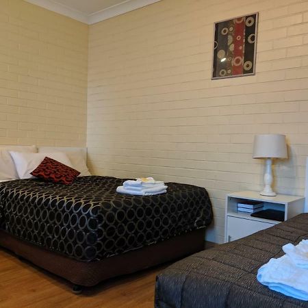 Bondi Motel Moree Extérieur photo