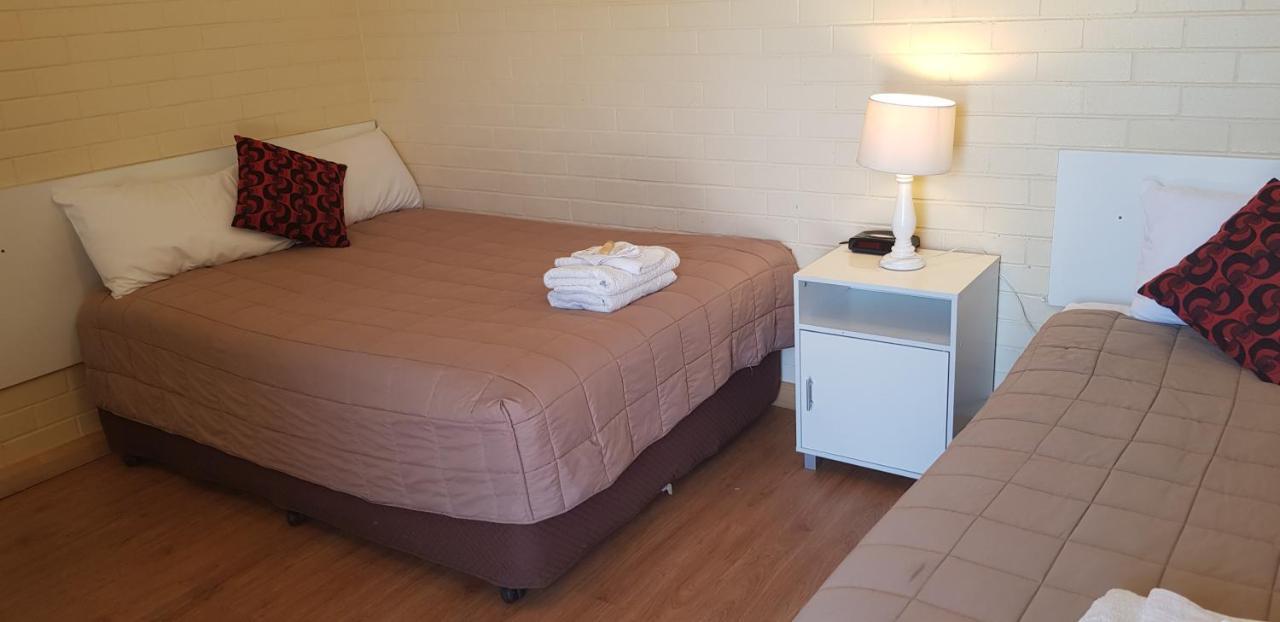 Bondi Motel Moree Extérieur photo