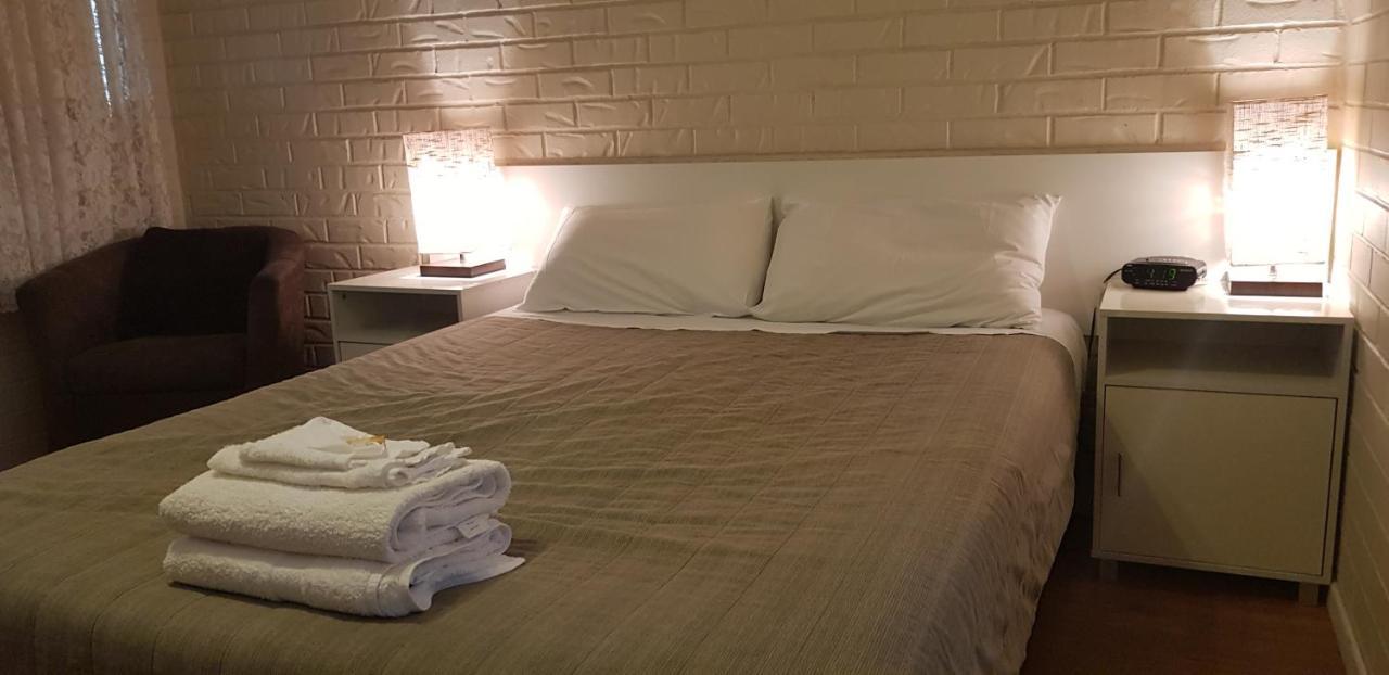 Bondi Motel Moree Extérieur photo